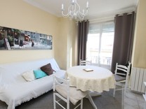 Элегантная квартира с одной спальней в Ницце 