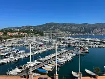 Дуплекс напротив порта Saint-Jean-Cap-Ferrat